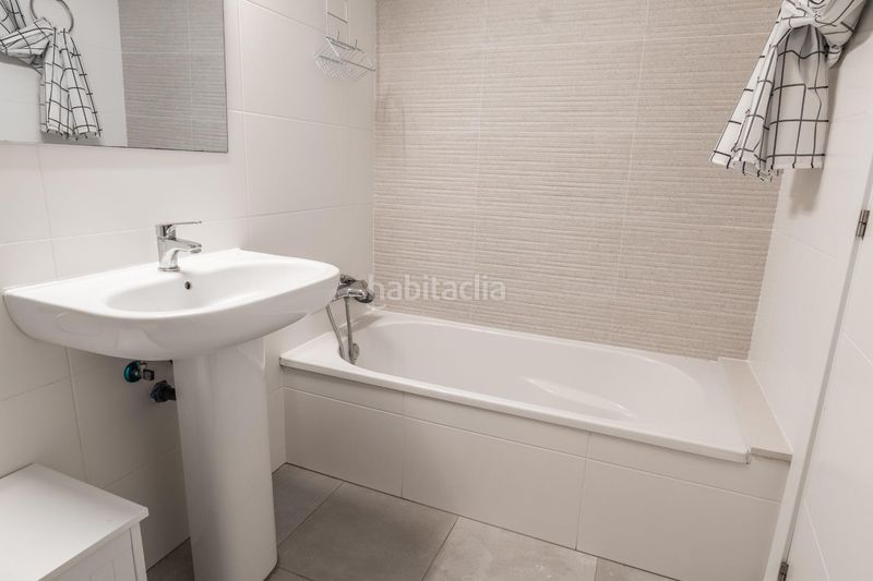 Foto 63fadbb7-7928-409f-8ba0-bef517a03c67. Pis amb calefacció aparcament piscina a Sant Llorenç - Zona Alfahuir Valencia