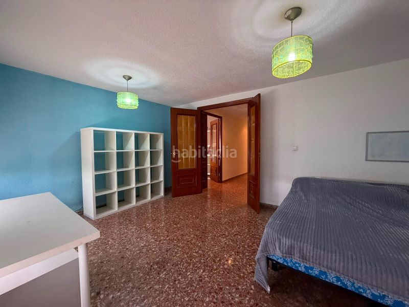 Foto 7f41bfff-e640-4949-b6fc-100730ac05a1. Pis a Zona Campus Universitario Burjassot