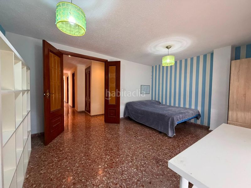 Foto ae69654a-f2cd-4308-8e27-edc2244794f9. Pis a Zona Campus Universitario Burjassot