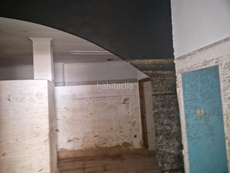 Foto a7d6e1b5-01f5-44c5-b2a4-49d36cf37164. Local comercial local en venta en Benetússer