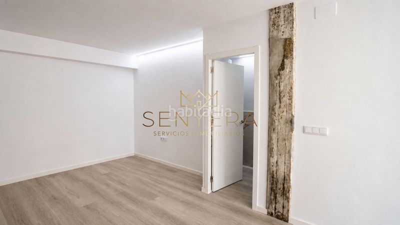 Foto 10fb0ba1-b9bd-49b5-88b4-8a15c9980c9c. Planta baixa a La Creu Coberta Valencia