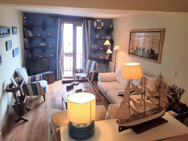 Foto c18ddcc0-6b4e-4273-bb59-1dc63f313c34. Rent flat with heating in Puerto Chico Santander