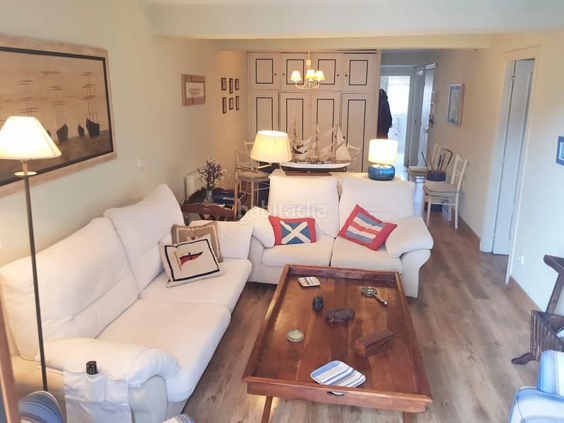 Foto cb0898f3-beb7-4fcc-8f79-e072df8d1229. Rent flat with heating in Puerto Chico Santander