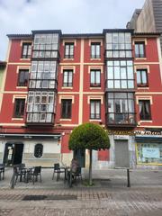 Pis  Santander - calle tetuan. Buhardilla en zona puertochico