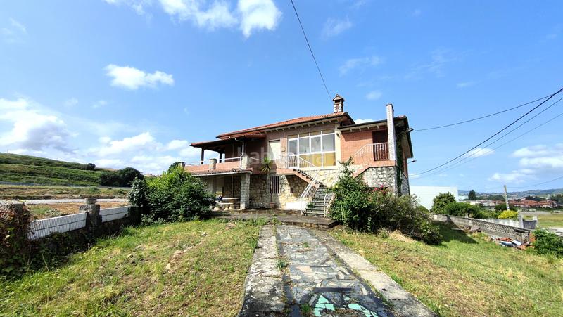 Foto 10664565-2b8a-43e6-8622-dfb04e1ed373. Casa amb calefacció aparcament a Polanco