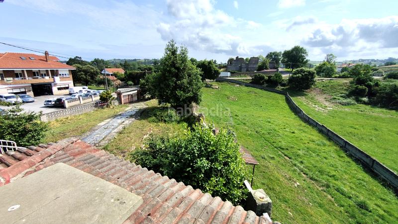 Foto f3aba66e-4c75-457c-bc86-cffc73477419. Casa amb calefacció aparcament a Polanco