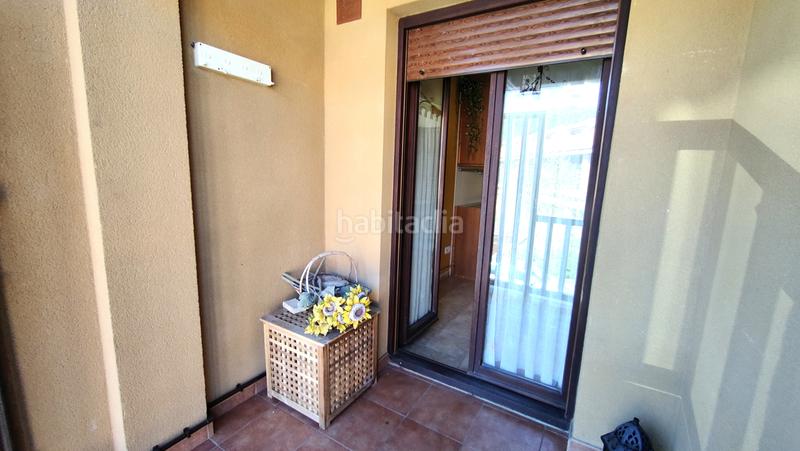 Foto 517d1c41-480c-4eba-86f9-b5a7dc4beb2e. Piso duplex para entrar a vivir en Mortera en Mortera Piélagos