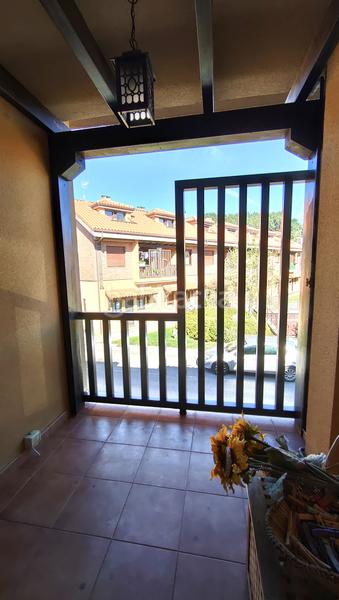 Foto ac6cb9a3-a0f2-47ab-9491-8e405a305ff0. Piso duplex para entrar a vivir en Mortera en Mortera Piélagos