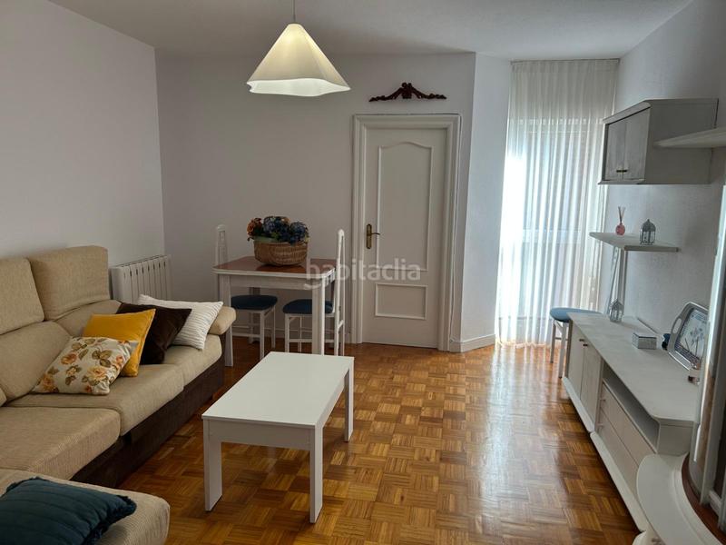 Foto a2005917-c250-4584-99e4-c8398a371118. Rent flat with heating in Los Castros Santander