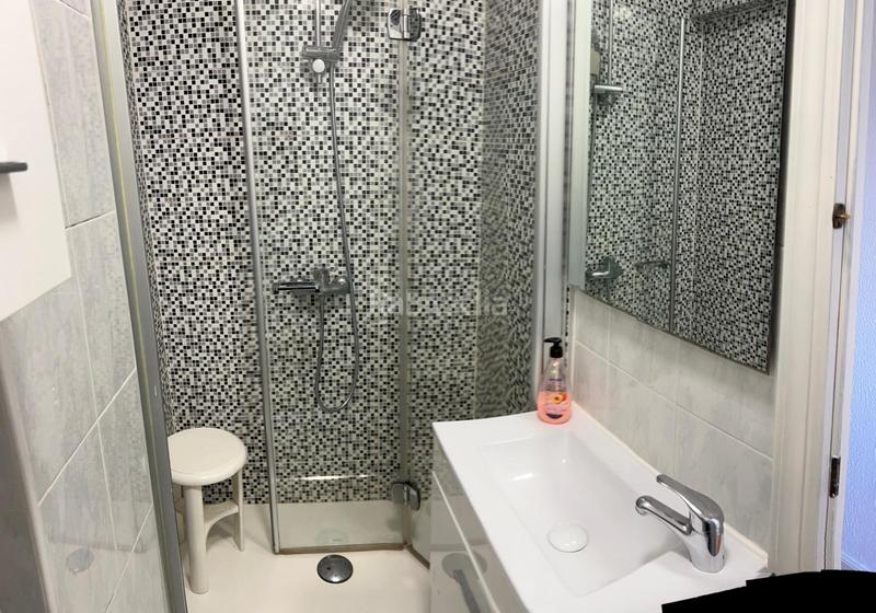 Foto ed714685-6dfe-41a2-bed9-c8790a99d6ee. Rent flat with heating in Los Castros Santander