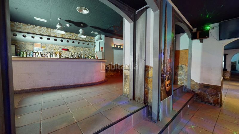 Foto 05de0a95-ba95-4aca-b1e2-fce13879f52c. Local comercial se vende negocio en funcionamiento en Laredo