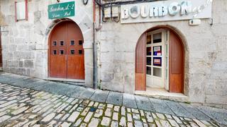 Local commercial  Laredo - calle san marcial. Se vende negocio en funcionamiento en laredo