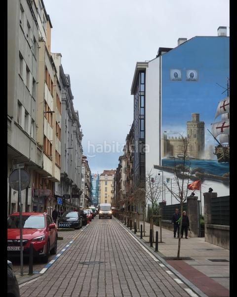 Foto 21d460d5-69dd-42a1-a609-59007c85a4d5. Lloguer local comercial a Puerto Chico Santander