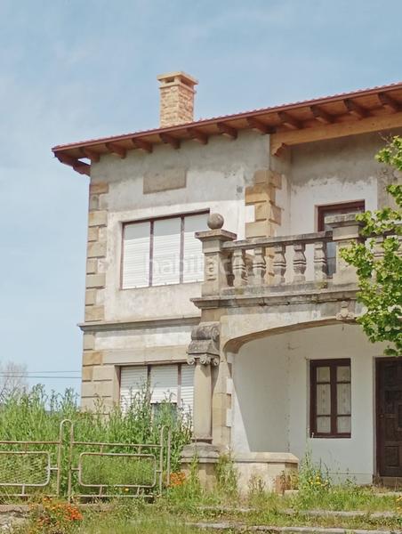 Foto 183bf063-2c28-445a-a794-92f09ed5a9d4. Casa in Campoo de Yuso