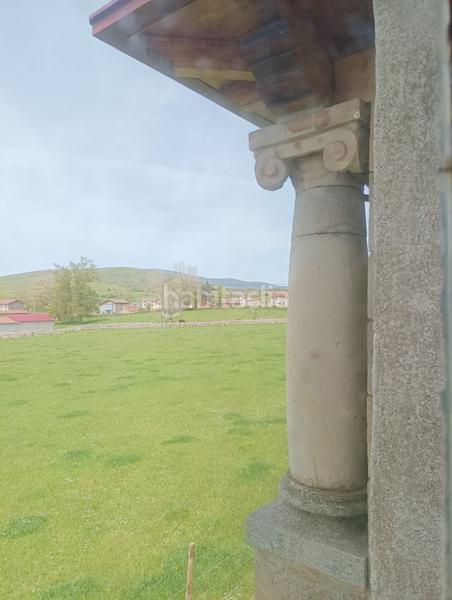 Foto 946b8f95-fe56-4b28-9ab8-17b82cc71366. Casa in Campoo de Yuso