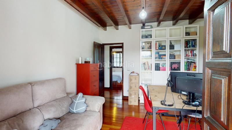 Foto 377e5849-a96f-47db-9016-70c5b8e23e63. Doppelhaus mit parking in Parbayón Piélagos