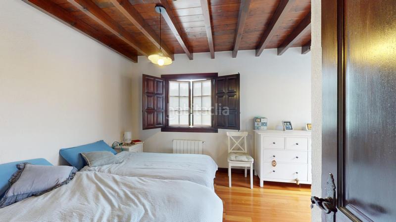 Foto afaeab45-4972-46c5-bfca-e8048ca836b3. Doppelhaus mit parking in Parbayón Piélagos