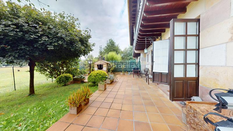 Foto c11f4c61-0089-4a0b-ae98-ee34da9015b0. Doppelhaus mit parking in Parbayón Piélagos