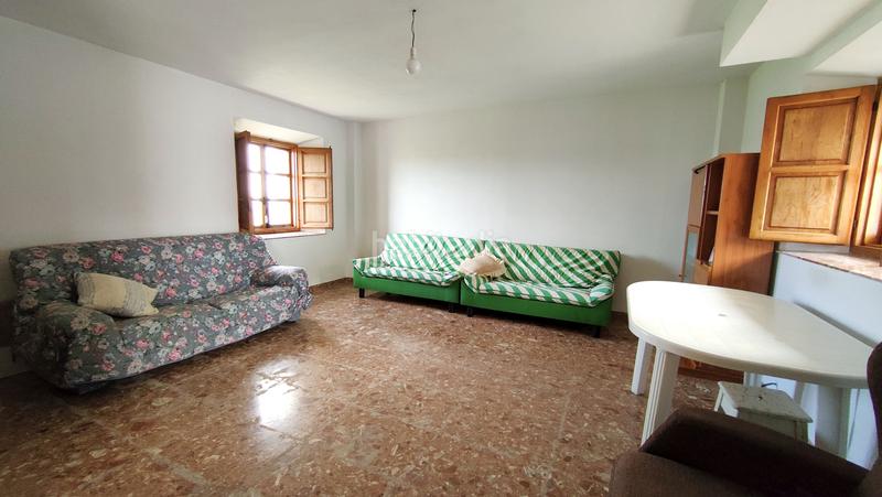 Foto 32c8b8a7-4cc5-4140-a47a-2b57a0aec2e0. Haus mit parking in Cacicedo Camargo