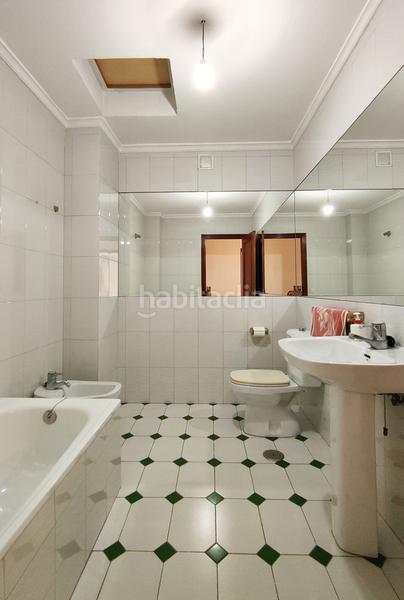 Foto 5b632a61-95bf-4b75-88f4-2e5b653894eb. Haus mit parking in Cacicedo Camargo