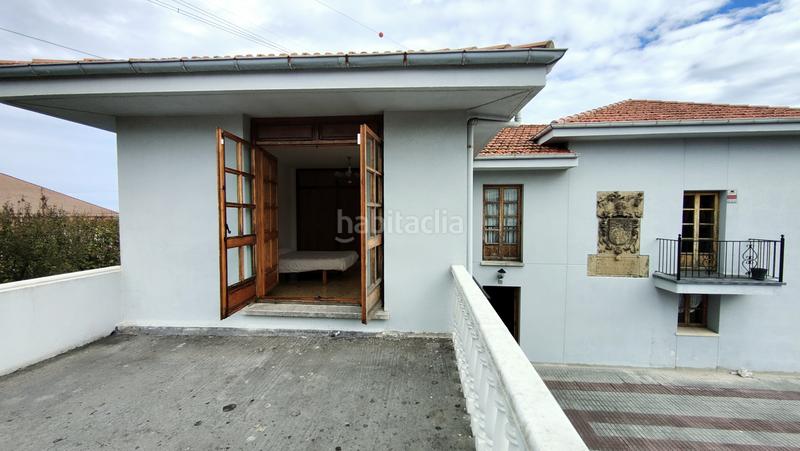 Foto 898d9ba4-f837-4b7e-a80d-42a08d2f1998. Haus mit parking in Cacicedo Camargo