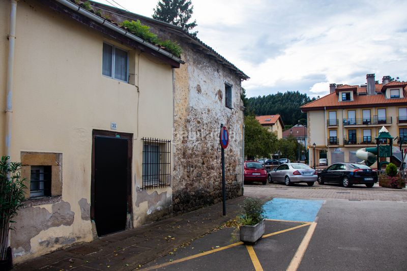 Foto ac3bd31f-f16c-4267-ae55-60ed5e023994. Pis a Cartes