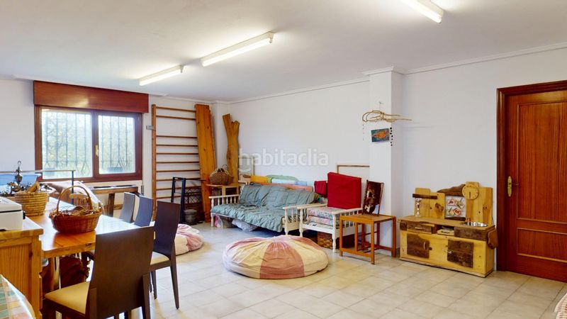 Foto 2e2f8564-dd68-42ba-8dae-bb28e1c1d61a. Casa a calle corceño 5 a Alisal - San Román Santander