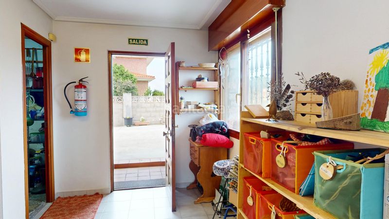 Foto 33d93dd9-8121-4bfb-9cee-c49f8db31987. Casa a calle corceño 5 a Alisal - San Román Santander