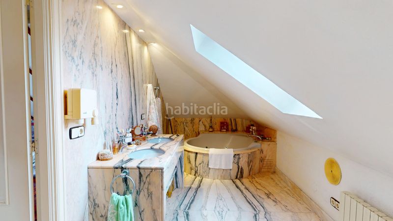Foto 7ba5be3d-006e-4c77-a10b-9878b54cc7e8. Casa a calle corceño 5 a Alisal - San Román Santander