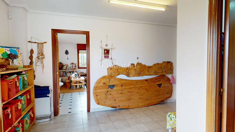 Foto dd400d59-c20e-4311-80a1-01cb2e5451ca. Casa a calle corceño 5 a Alisal - San Román Santander