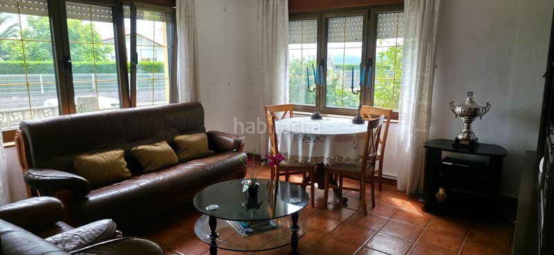 Foto 2a4c2bed-b630-4a69-9b61-afe6a268589b. Casa amb calefacció aparcament a Suances