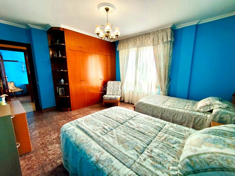Foto af5ab088-8288-43e5-a142-3452d5cccafc. Casa amb calefacció aparcament a Cacicedo Camargo