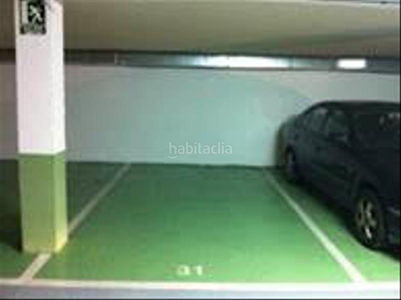 Foto 77fb7119-73be-4bf3-87fd-a2e2de0d6a24. Posto auto in Torrelavega - hermilio alcalde del río plaza 31 34 in Torrelavega