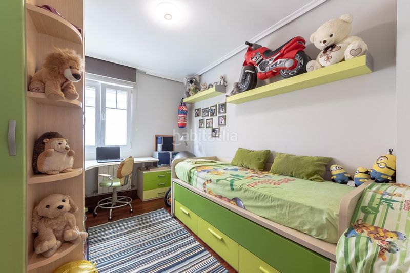 Foto f2c72271-ede0-4fa6-a3f3-b5d943d7f5a8. Pis amb calefacció a Santutxu-Basarrate Bilbao