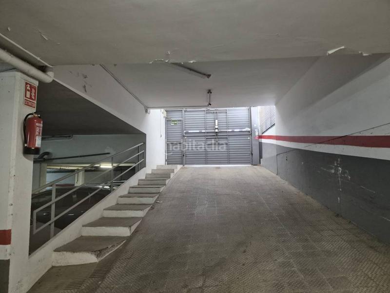 Foto 0199212c-98d8-468f-8eda-d76a1814f246. Parking coche parking en venta en la llagosta en Llagosta (La)
