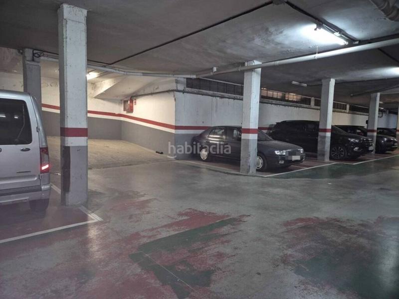 Foto 6efcf0fb-c0a7-4fa2-8f20-1e2dd8ce99ac. Parking coche parking en venta en la llagosta en Llagosta (La)