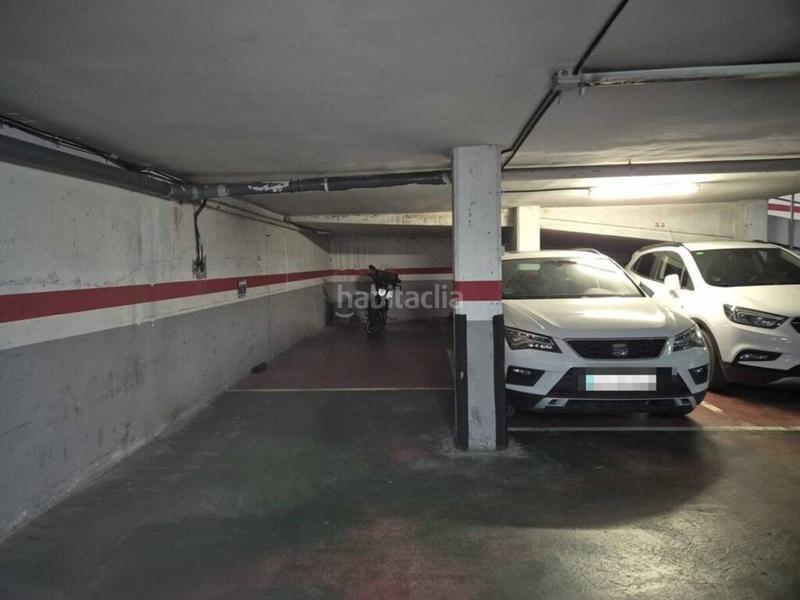 Foto c6b91c9b-1b51-45c3-808c-121a9829d722. Parking coche parking en venta en la llagosta en Llagosta (La)