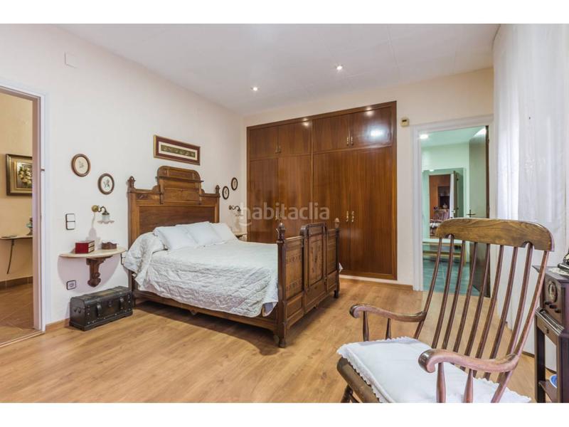 Foto b3899660-ee1a-4c5d-918d-b963a6ff4d57. Casa  en venta en Sant Fost de Campsentelles