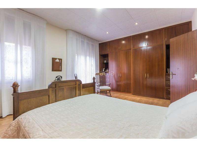 Foto b3f084d8-63d9-40ad-a485-9d1d8ddf8e7f. Casa  en venta en Sant Fost de Campsentelles