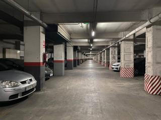 Aparcament cotxe a Concordia 6. Estupenda oportunidad para la compra de plazas de aparcamiento e