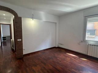 Affitto Appartamento  Rafael casanova. Piso cerca de servicios
