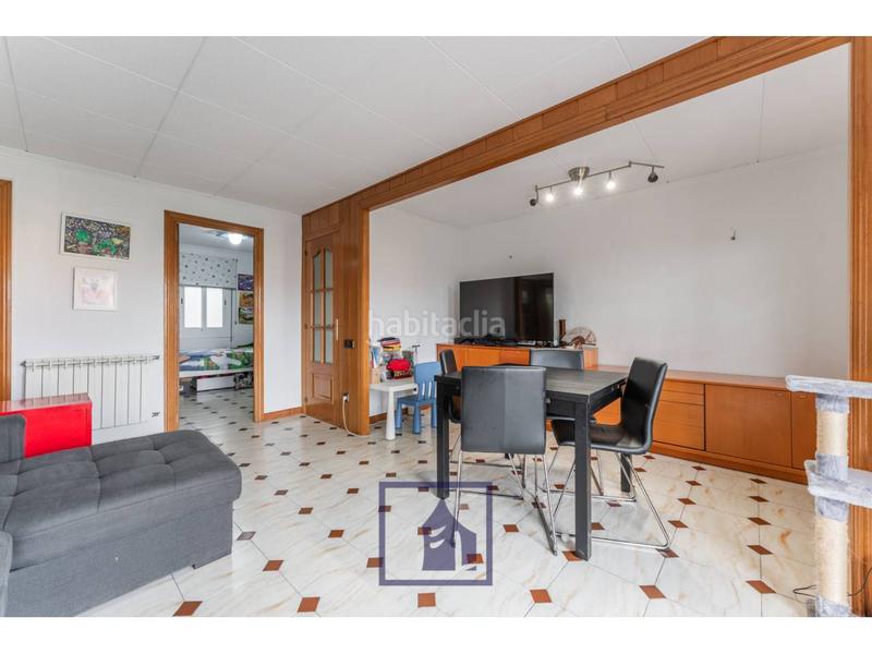 Foto 350ab8d7-0e1e-4ed4-828c-405ab5ee84d6. Appartamento in estación 7 in Llagosta (La)