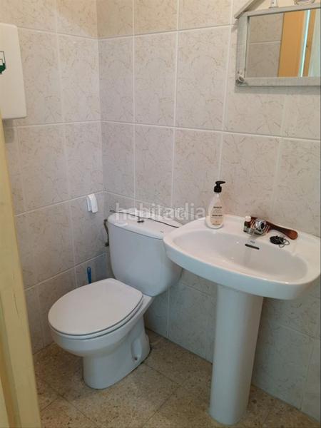 Foto 1e001415-afc8-42f9-be02-3b7e58211337. Location local commercial dans Gelida