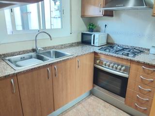 Etagenwohnung in Gelida. Finques esclat presenta amplio piso de 4 habitaciones en gelida