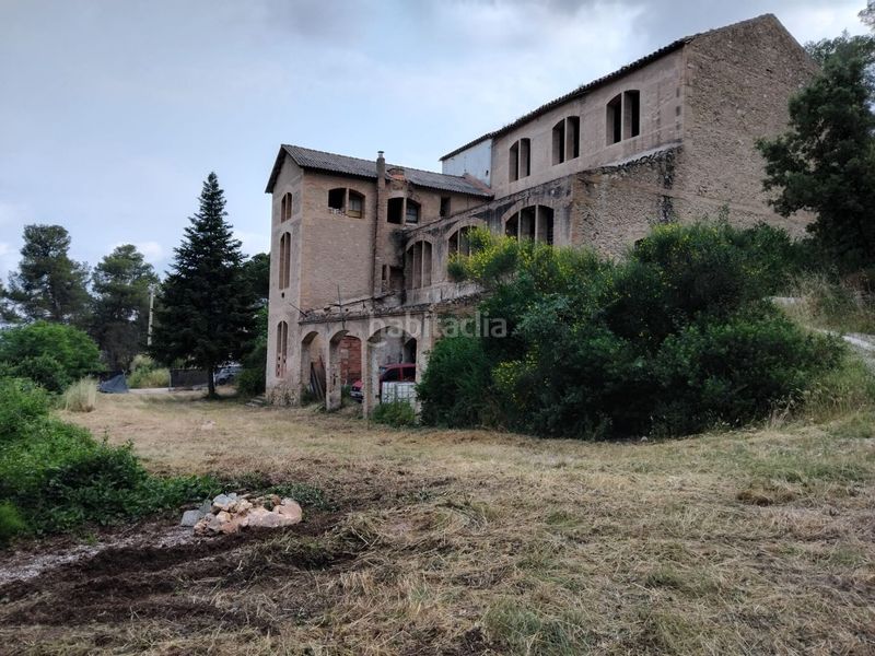 Foto a48b5889-72b0-4281-adcb-56c6b2da008f. Casa a Gelida