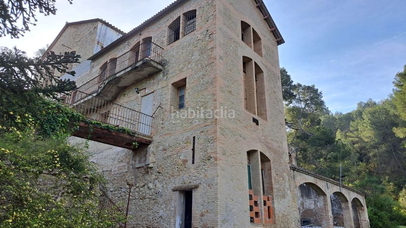Foto cc9f397d-fcda-4831-b073-290364009e4c. Casa in Gelida