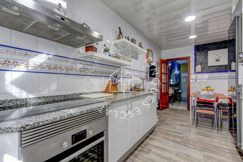 Foto c98a5bcd-898c-4580-a451-68fa504d89db. Casa adossada amb calefacció a Sant Llorenç d´Hortons