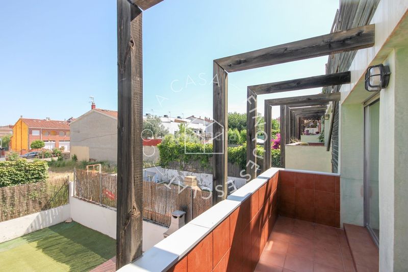 Foto acc8479c-9521-4b48-bd4e-d464f9a5f842. Casa a Sant Llorenç d´Hortons