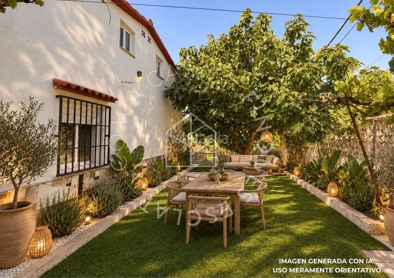 Foto b82a722a-a54a-45cd-9e4f-99753b61d328. Casa amb calefacció piscina a Gelida