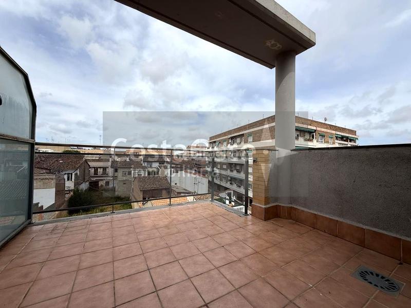 Foto 4435f3ae-47d5-42ff-ad46-23eeeb77c812. Ático sin comisiones financiacion 100 en El Castell Burjassot